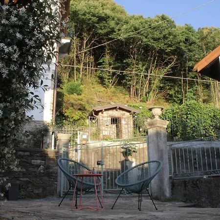 Panzió Il Poggiolo Stresa