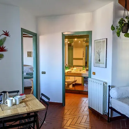 Il Poggiolo Bed & Breakfast *